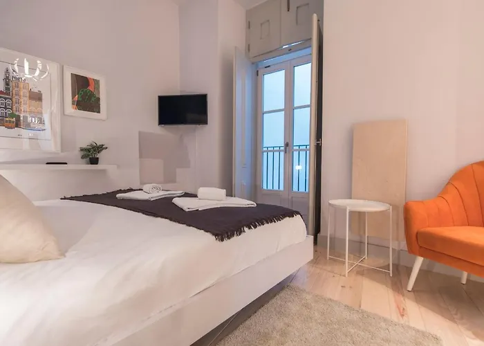 Lovelystay - 3 Bedroom Downtown Wonderwall Lejlighed *